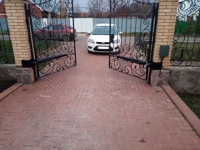 Автоматика для распашных ворот Автоматика для распашных ворот